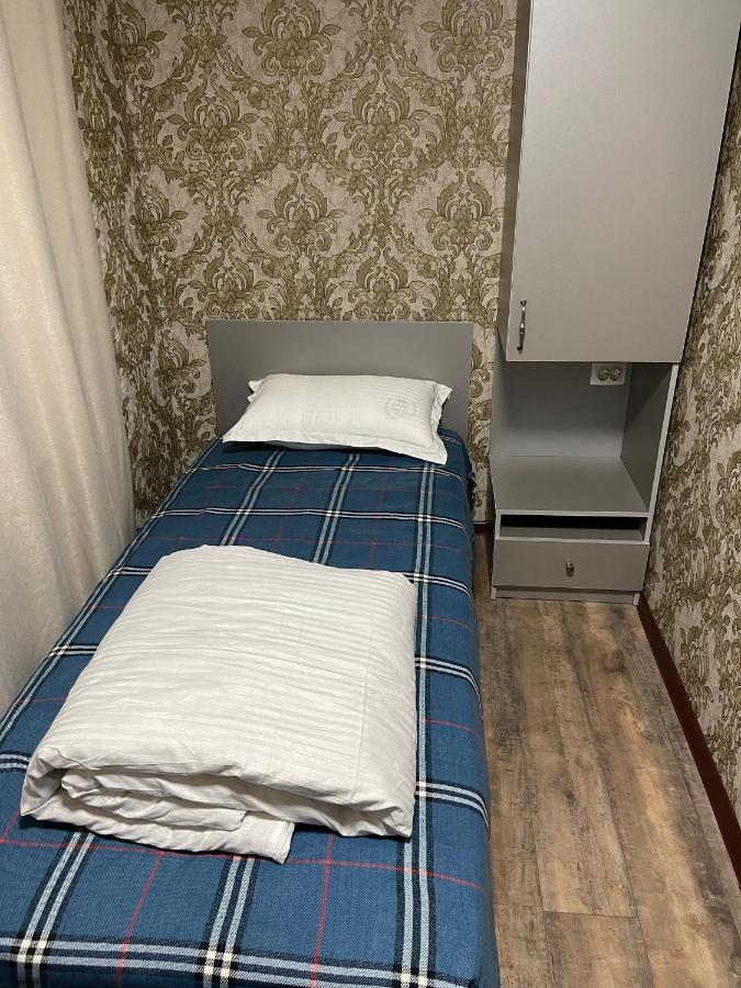 فندق Fam_House بيشكيك المظهر الخارجي الصورة
