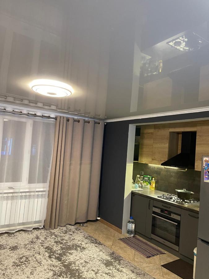 فندق Fam_House بيشكيك المظهر الخارجي الصورة