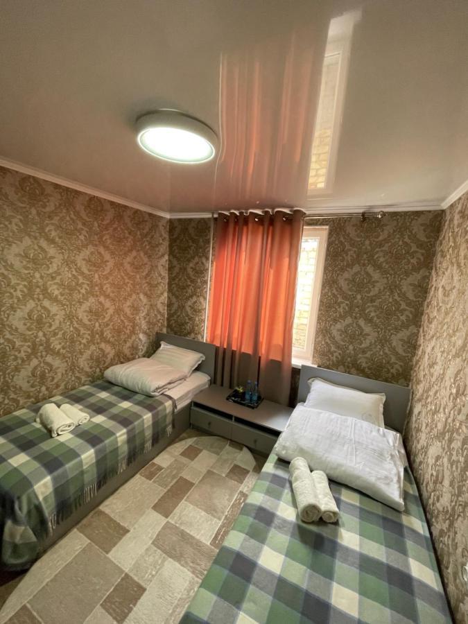 فندق Fam_House بيشكيك المظهر الخارجي الصورة
